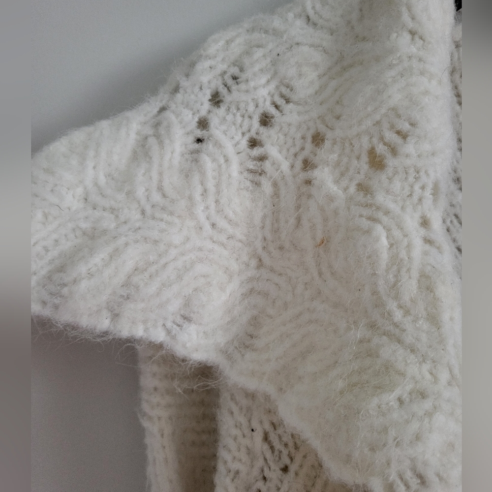 Vest - Picture 2 of 3